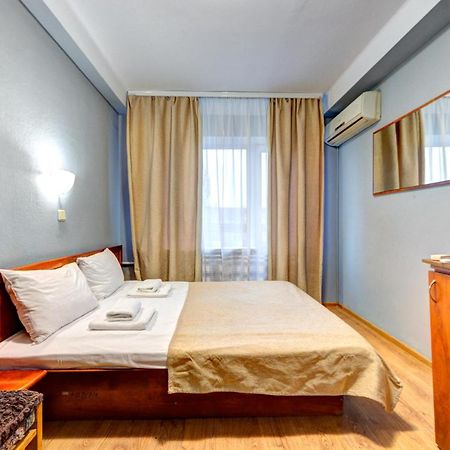 Holosiyvsky Hotel Kiev Bagian luar foto