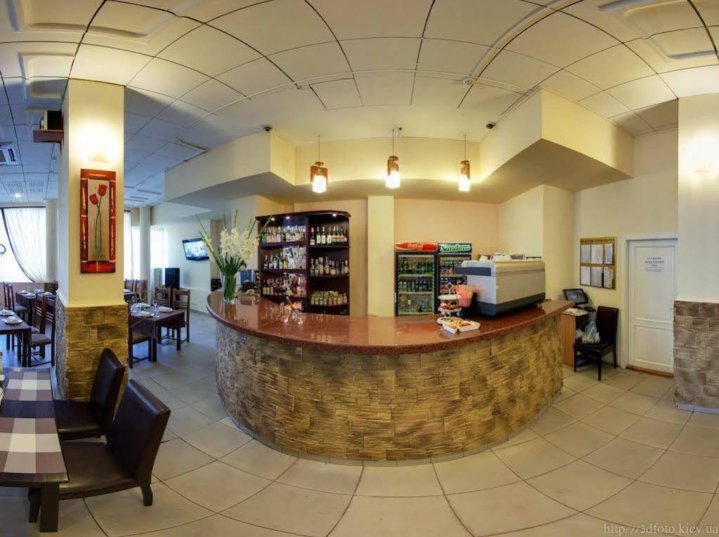 Holosiyvsky Hotel Kiev Bagian luar foto