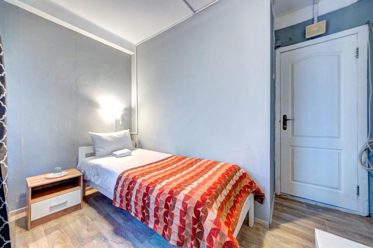 Holosiyvsky Hotel Kiev Bagian luar foto