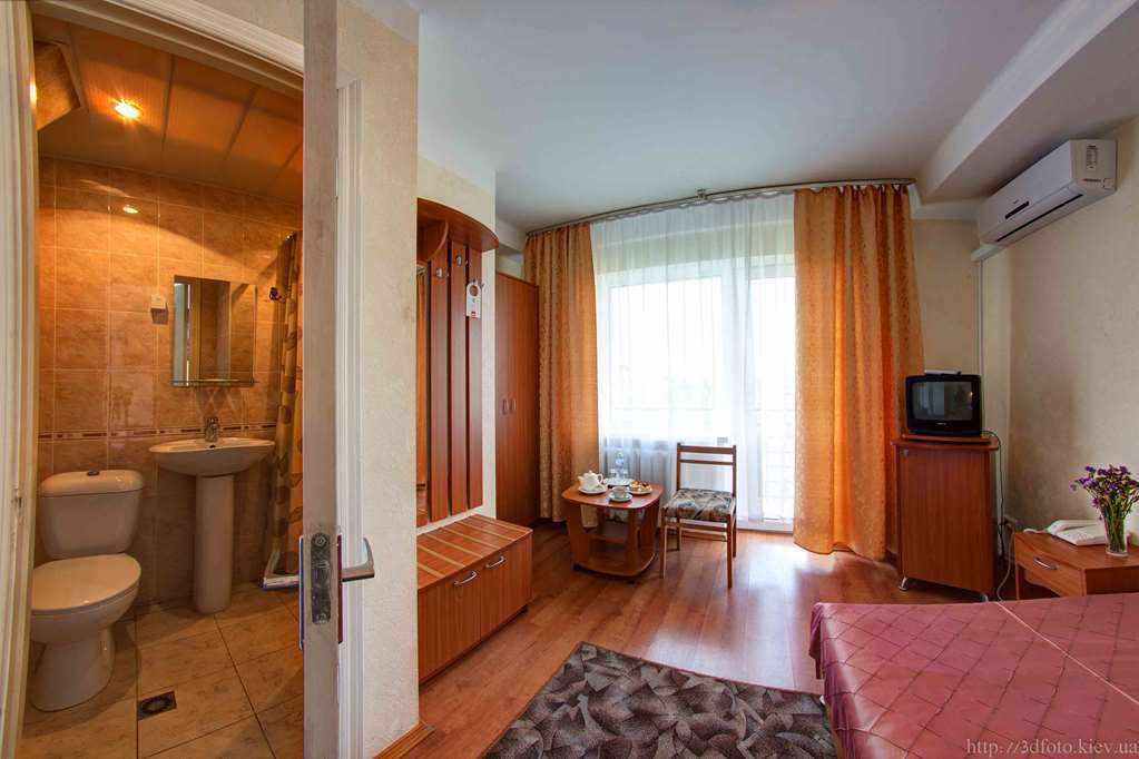 Holosiyvsky Hotel Kiev Ruang foto